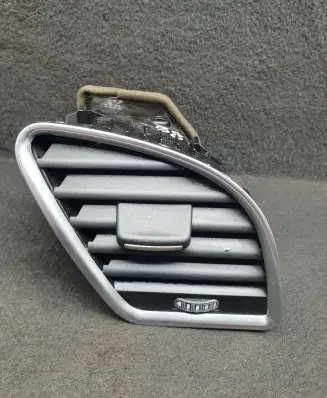 Audi A4 S4 B8 8K Dashboard side air vent grill/cover trim 8T1820902B 8T1820902CWVF