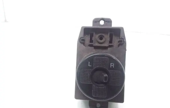 KIA Carnival Wing mirror switch 621W04210