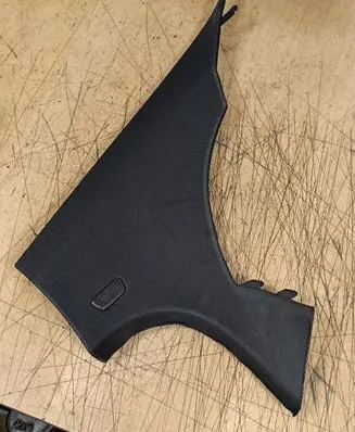 BMW 5 F10 F11 (C) pillar trim 9116358