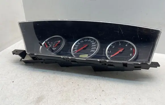 Nissan Primera Speedometer (instrument cluster) 2803765