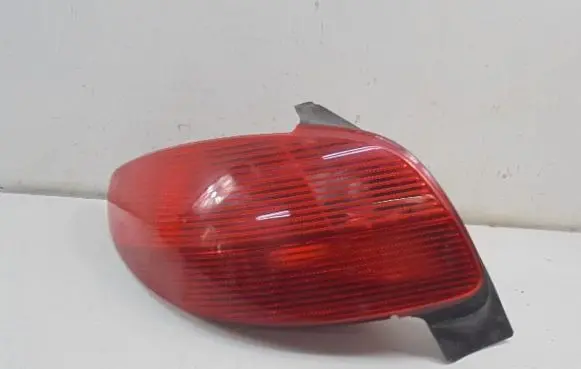 Peugeot 206 Rear/tail lights 2531G