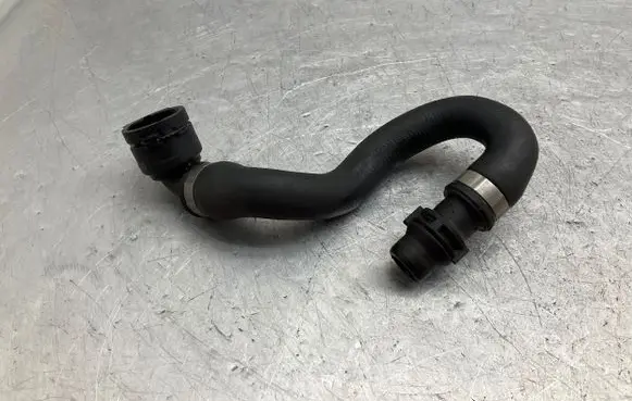 BMW 5 E60 E61 Engine coolant pipe/hose 6921428