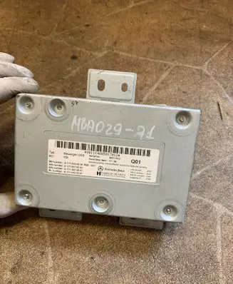 Mercedes-Benz CLS C218 X218 Bluetooth control unit module A1718206826