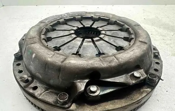 Nissan Qashqai Clutch set kit EE040