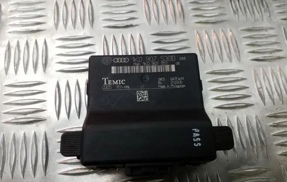 Volkswagen Golf V Other control units/modules 1K0907530D