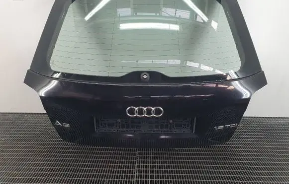 Audi A3 S3 8P Tailgate/trunk/boot lid