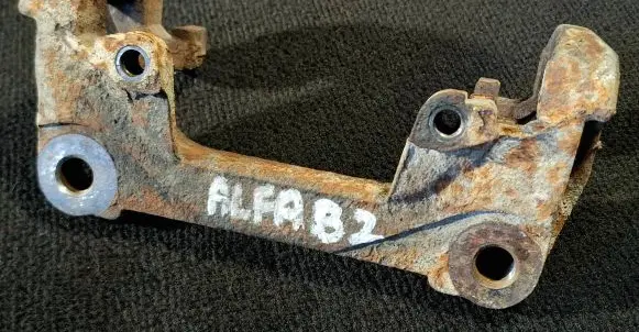Alfa Romeo 159 Front Brake Caliper Pad/Carrier 