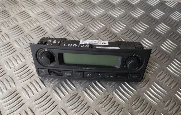 Skoda Fabia Mk2 (5J) Climate control unit 5J0907044A