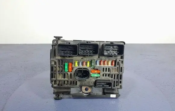 Fuse box set
