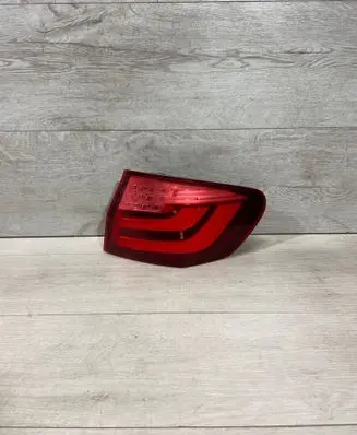 Rear/tail lights