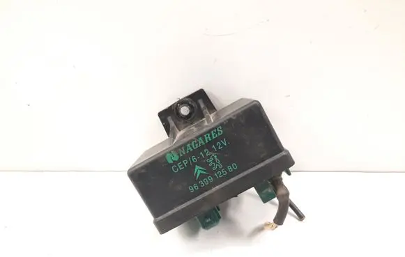 Citroen Xsara Picasso Glow plug pre-heat relay 9639912580