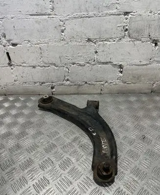 Nissan Note (E11) Front lower control arm/wishbone