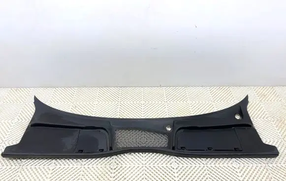 Audi A4 S4 B9 Wiper trim 8W1819403