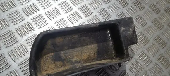 Mazda 323 Other interior part bc5b687d1 bc5b-687d1