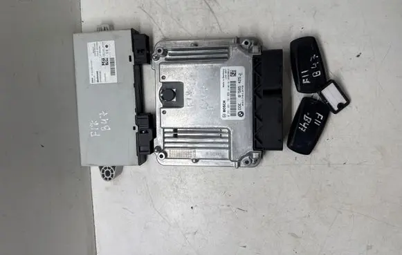 BMW 5 F10 F11 Engine ECU kit and lock set 8585425 9359013