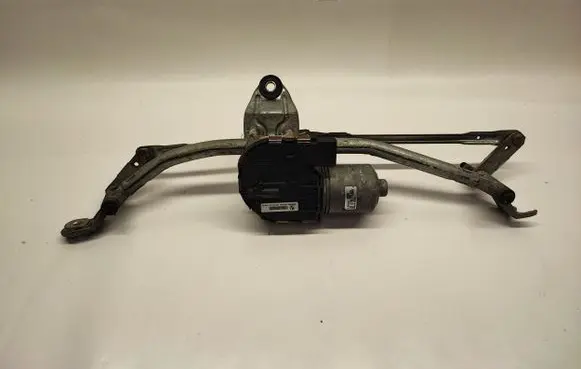 BMW X3 F25 Front wiper linkage and motor 7213275