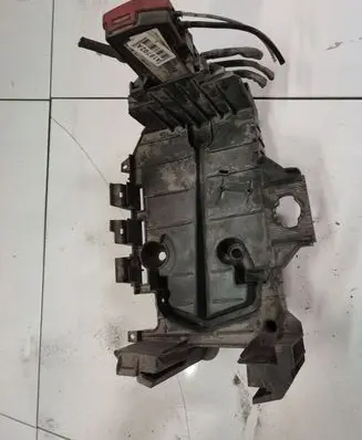 Citroen C5 Battery box tray 