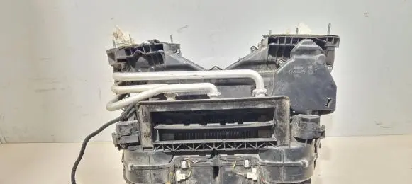 BMW 5 E60 E61 Interior heater climate box assembly housing 913498702 96051