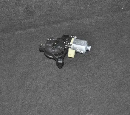 Audi A3 S3 8V Rear door window regulator motor 0130822712 5Q0959802