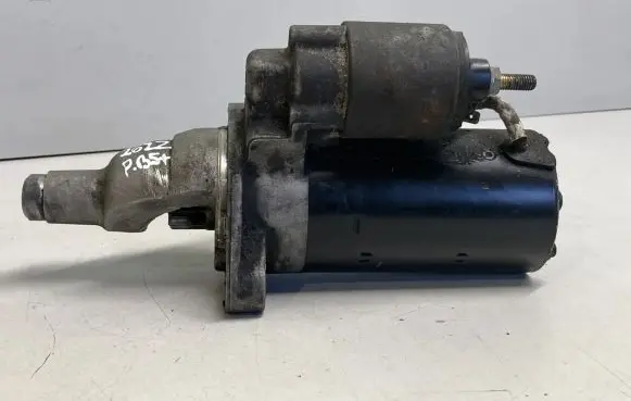 Volkswagen PASSAT B5.5 Starter motor 0001109021 059911023H