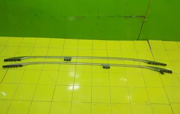 Volvo V70 Roof bar rail 13AB95