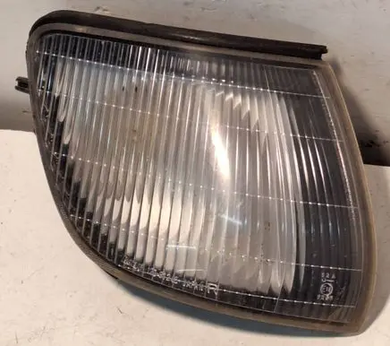 Mitsubishi Delica Front indicator light 87245 12V215W