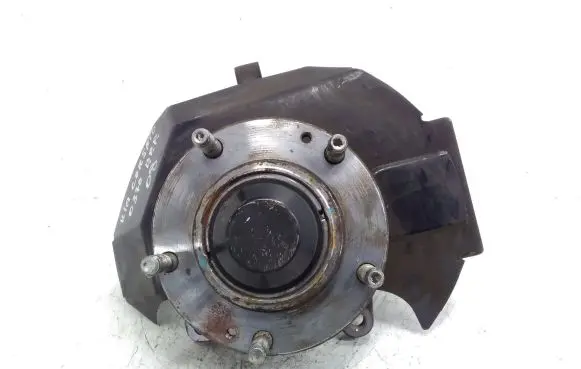KIA Sorento Front wheel hub spindle knuckle