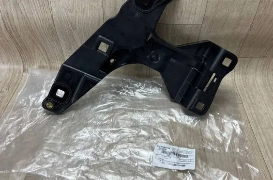 Porsche Macan (95B) Headlight/headlamp mounting bracket 95B941122F