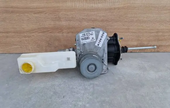 Skoda Enyaq iV ABS Pump 1EB614105AJ
