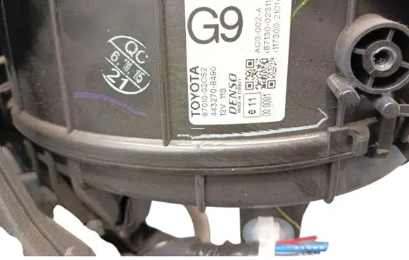Toyota Avensis T220 Heater blower radiator 