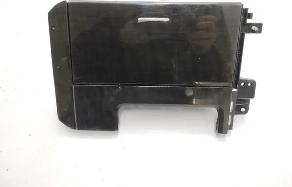 Cup holder front