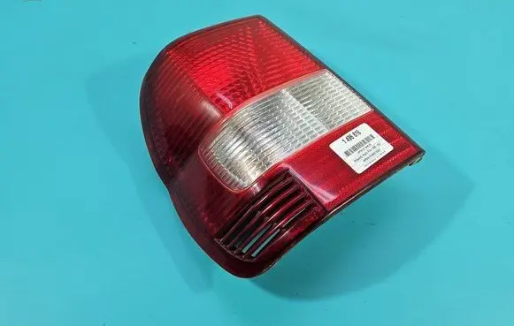 Mitsubishi Pajero Pinin Rear/tail lights MR41609 IMPRK1496816