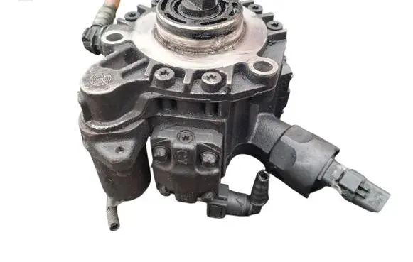 Ford Mondeo MK IV Fuel injection high pressure pump 9683624080 A2C27100268 5WS40380