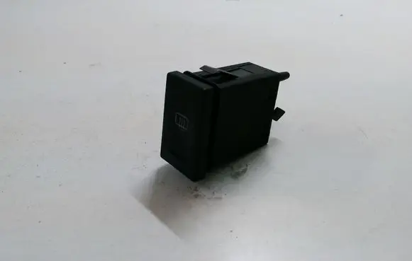 Volkswagen PASSAT B5 Windscreen/window heater switch 3B0959621C