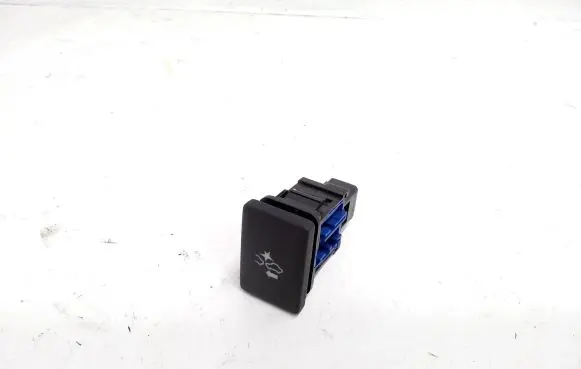 Toyota Hilux (AN120, AN130) Other switches/knobs/shifts 15D123