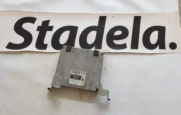 Lexus IS 200-300 Engine control unit/module 8966153031 1753003770
