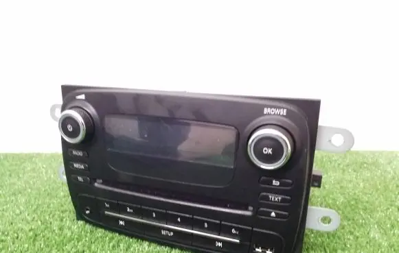 Opel Vivaro GPS navigation control unit/module 281154637R 0150147711 02RA1410336