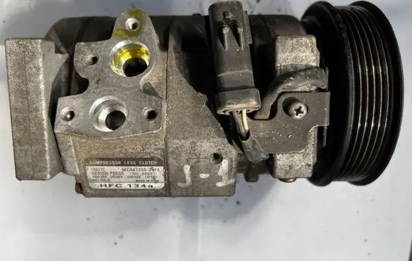 Jeep Cherokee III KJ Air conditioning (A/C) compressor (pump) MC4472203974 10S17C HFC134A