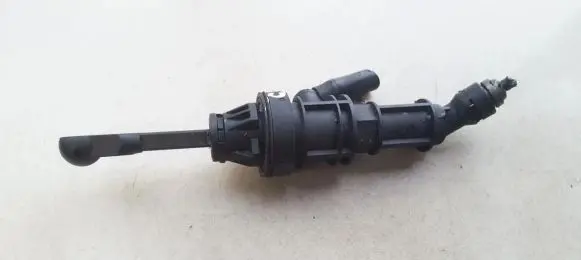 Mitsubishi Outlander Clutch master cylinder