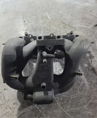Ford Focus Intake manifold 988F9424KA