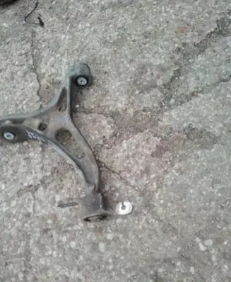 Mercedes-Benz ML W164 Front lower control arm/wishbone