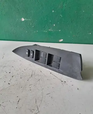 Toyota RAV 4 (XA30) Electric window control switch 7423142150 7423142080