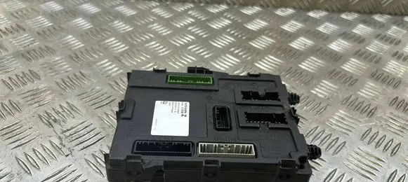 Nissan Qashqai Central body control module 284B14CB0B