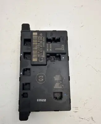Mercedes-Benz SLK R171 Door control unit/module 1718200726 00000084