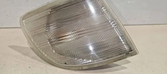 Mercedes-Benz Vito Viano W638 Front indicator light 6r01489