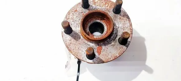 Subaru Legacy Front wheel hub