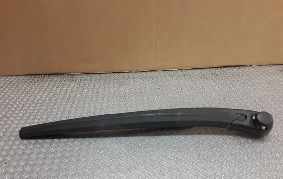 Seat Ibiza III (6L) Rear wiper blade arm 