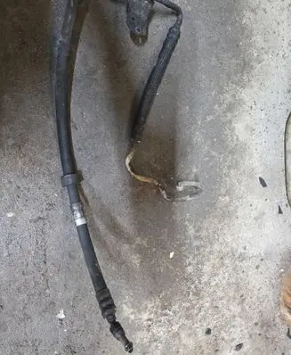 Mercedes-Benz E W211 Power steering hose/pipe/line 2114660881
