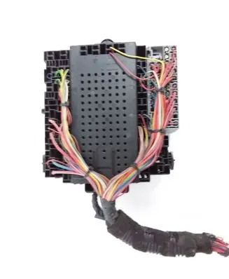 Volvo XC70 Fuse module 0911356 28696040