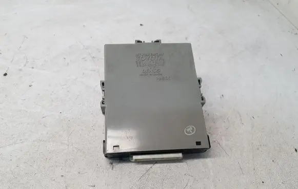 Lexus RX 330 - 350 - 400H Gateway control module 8911148110 2324005340